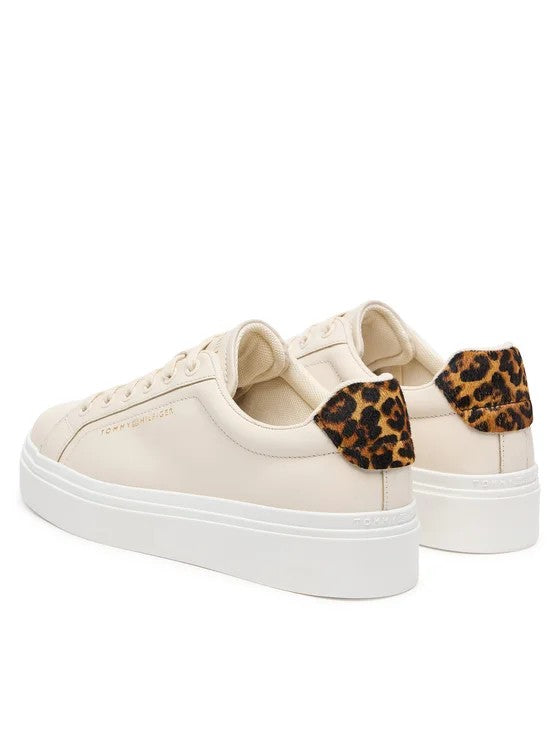 TOMMY HILFIGER Kadınsı Leopar Desenli Spor Ayakkabı FW0FW09693