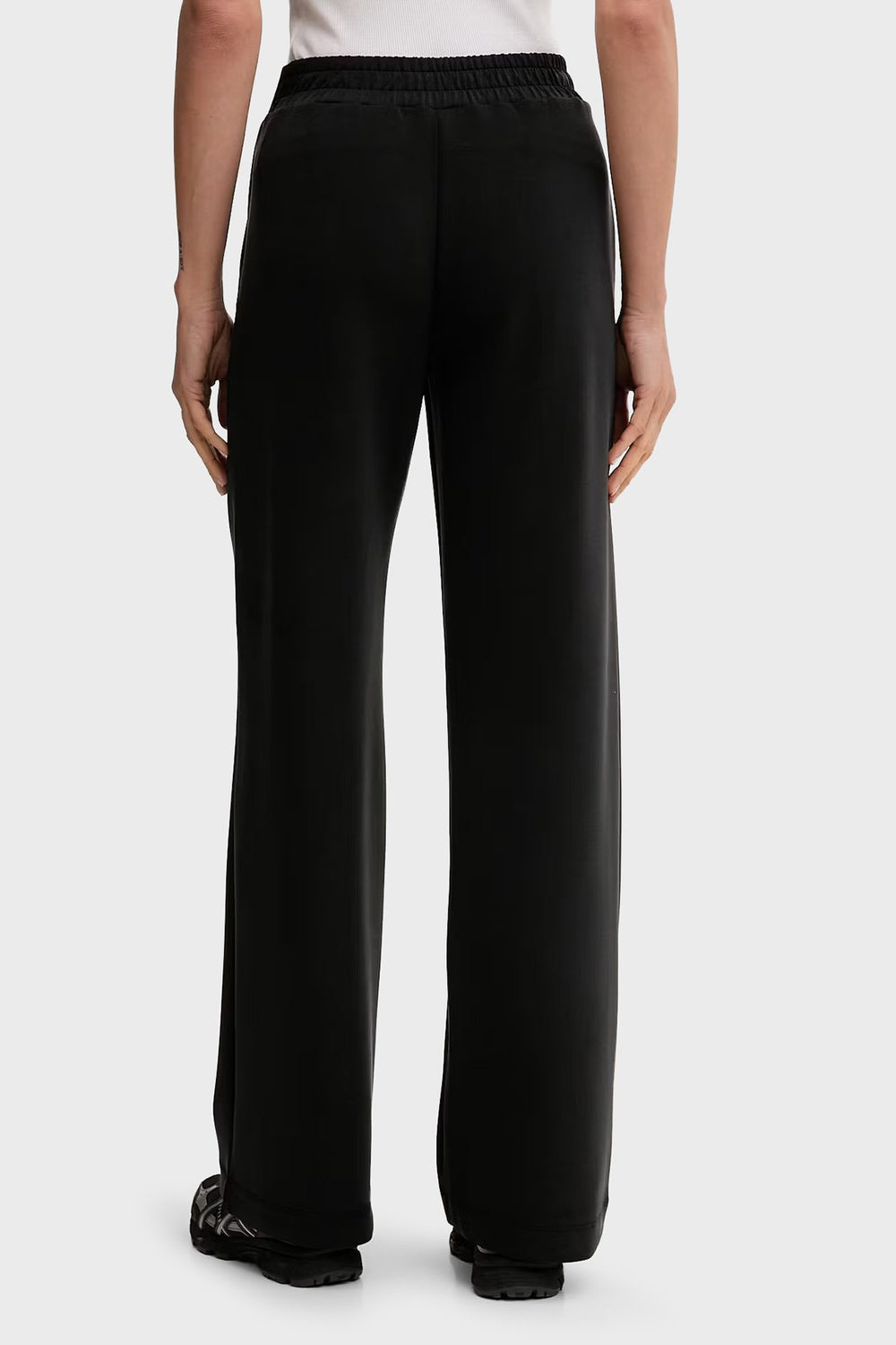 GUESS Olympe Kadın Aktif Scuba Modal Karışımlı Relaxed Fit Eşofman Altı V6YB18K4315