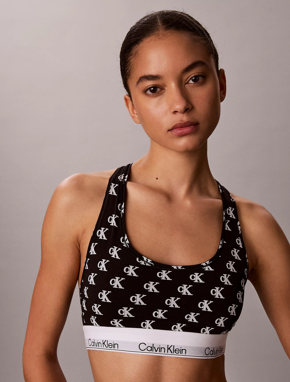 CALVİN KLEİN BRALET LV00QF8493JGJ