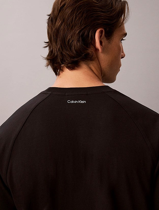 CALVİN KLEİN Logolu Şeritli T-Shirt LV04RH201GUB1