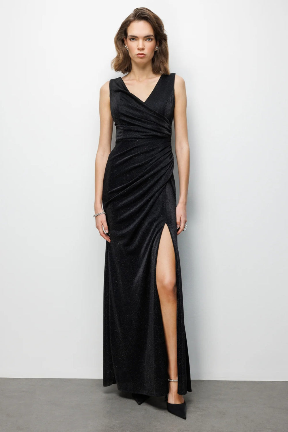 EKOL Büzgü Detaylı Yırtmaçlı Simli Elbise 6082