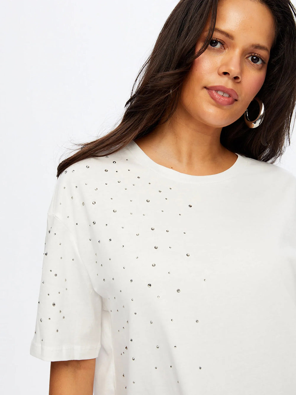 FAİK SÖNMEZ Taş Detaylı Yuvarlak Yaka Pamuklu T-shirt TSH051