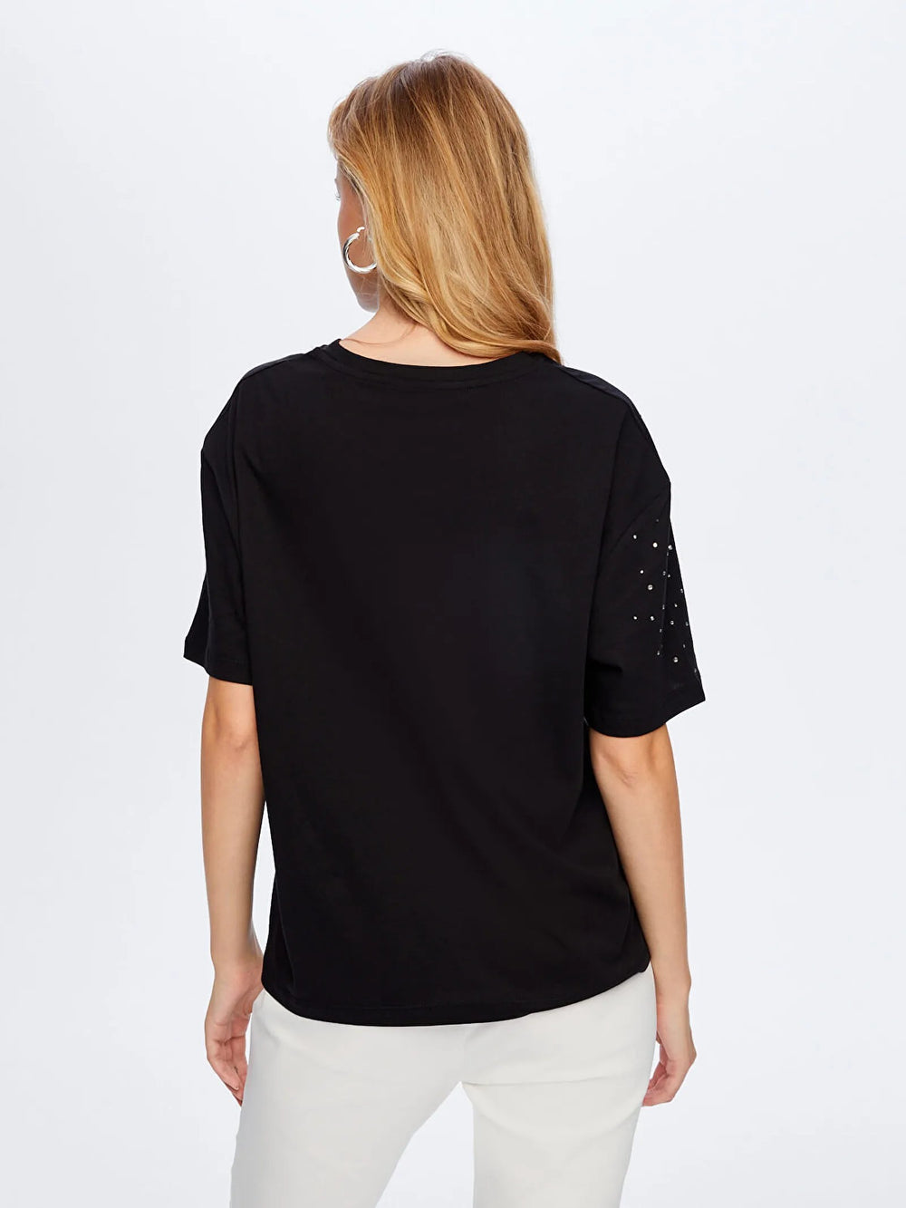 FAİK SÖNMEZ Taş Detaylı Yuvarlak Yaka Pamuklu T-shirt TSH051
