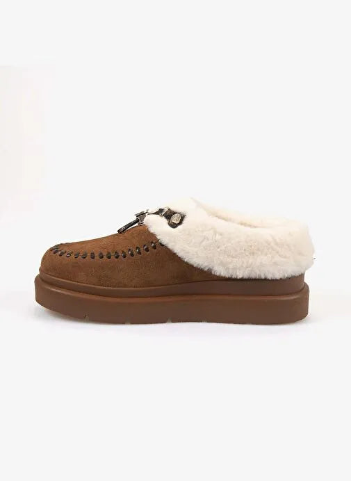 GUESS Guess Kadın Vegan Süet Sabo Terlik FLFKEYLEA19