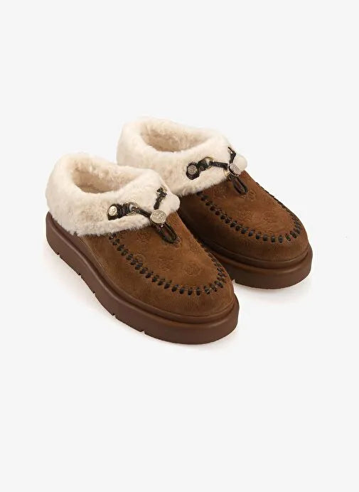 GUESS Guess Kadın Vegan Süet Sabo Terlik FLFKEYLEA19