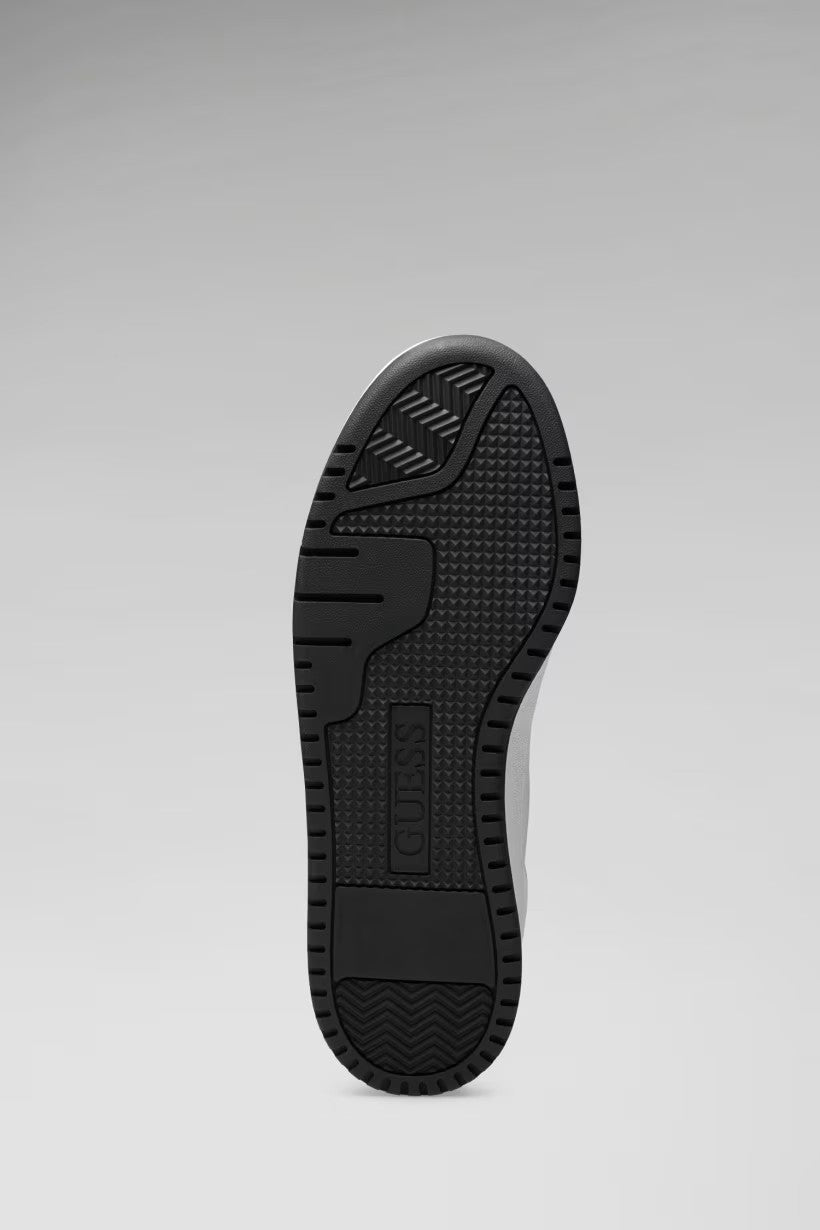 GUESS Maggnet Sneakers FLFMAGELE12