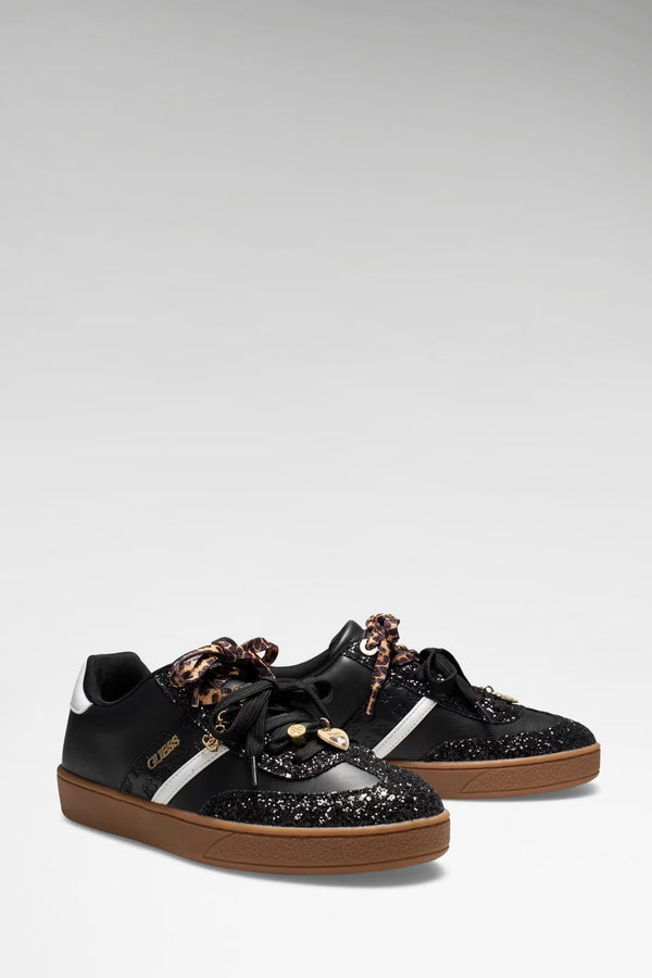 GUESS Naoki Sneakers FLFNAOELE12