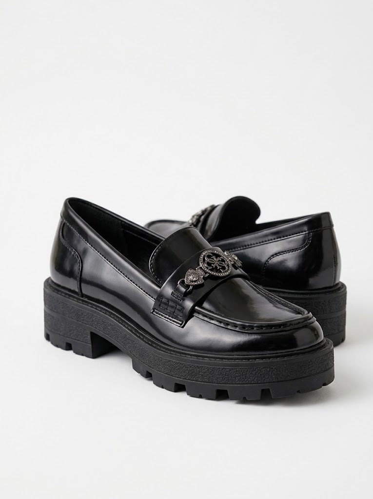 GUESS Metal Tokalı Rugan Ayakkabı FLFYAAELE14