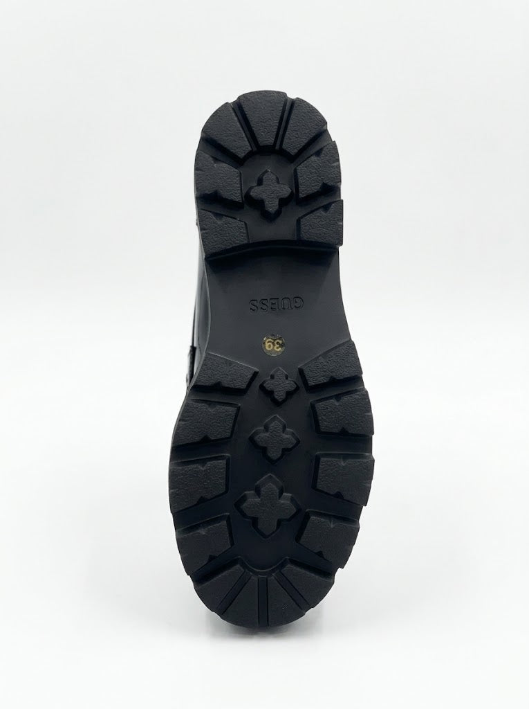 GUESS Metal Tokalı Rugan Ayakkabı FLFYAAELE14