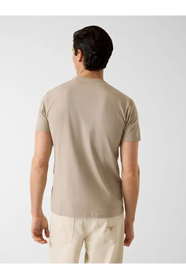 GUESS Bisiklet Yaka Kısa Kollu Üçgen Logolu T-shirt  M6GI11K2992