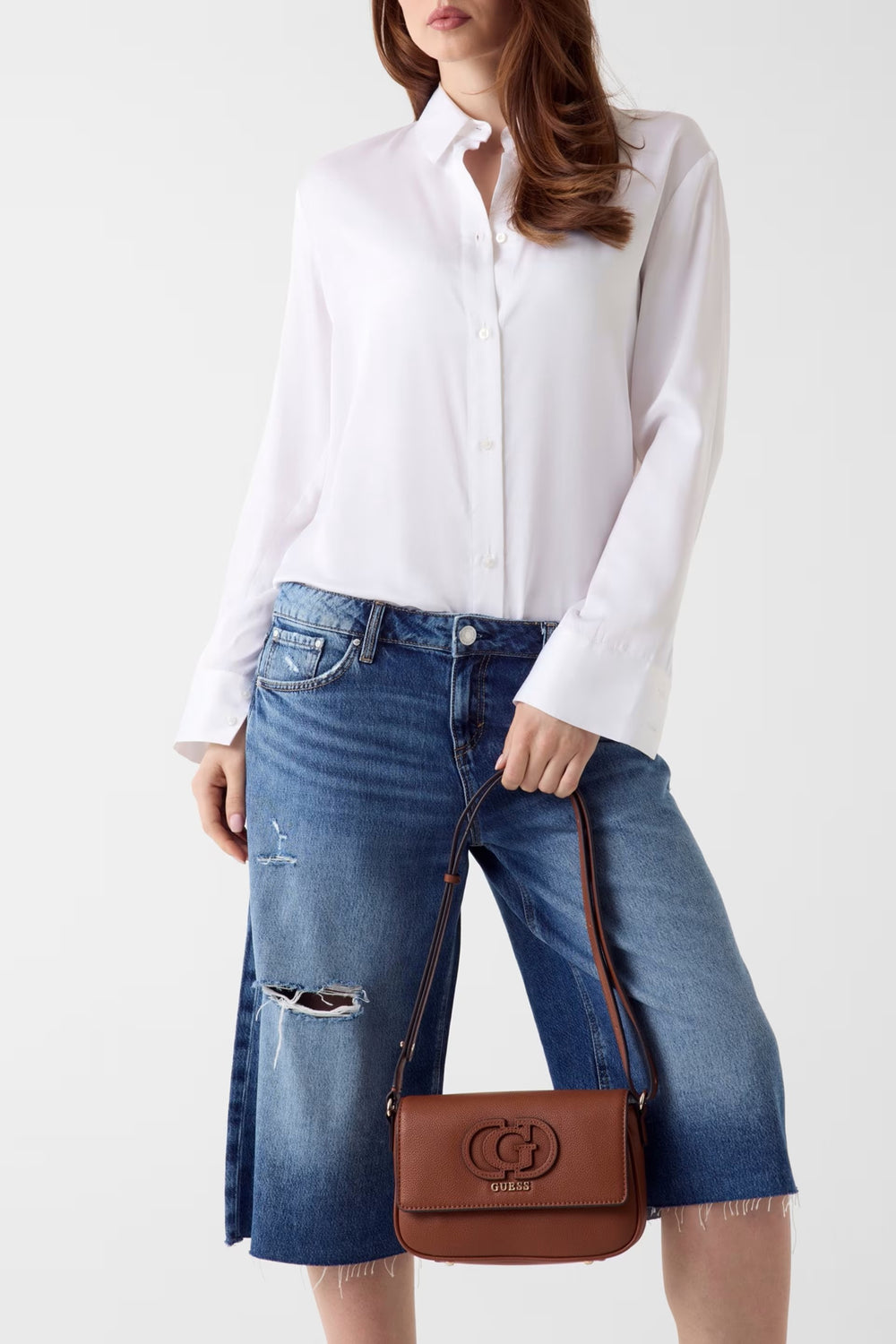 GUESS Manyetik düğme kapama Çanta HWBG9905210