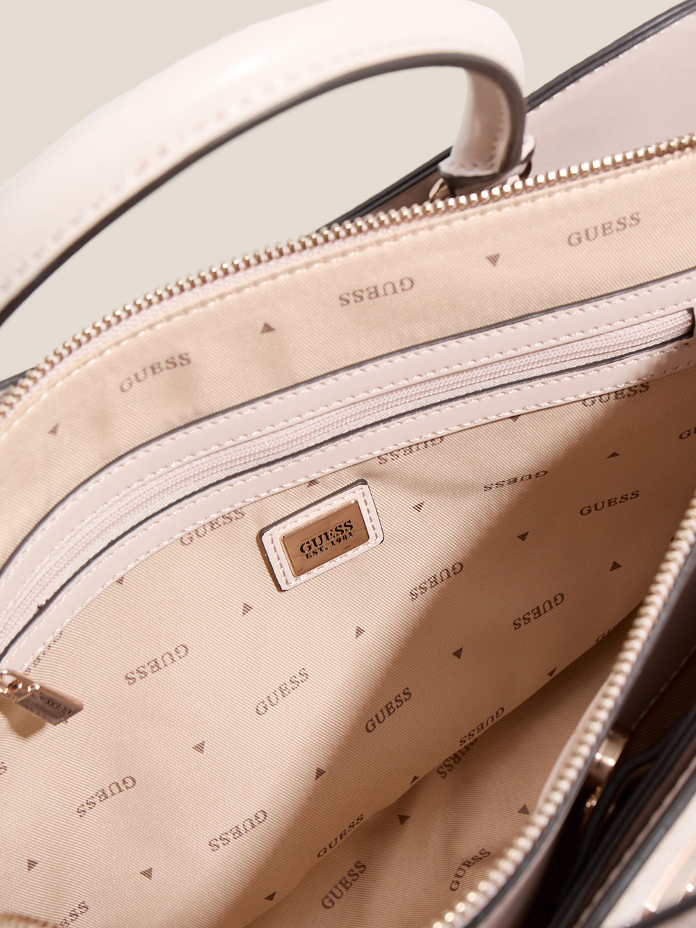 GUESS ÇANTA HWVG9910060