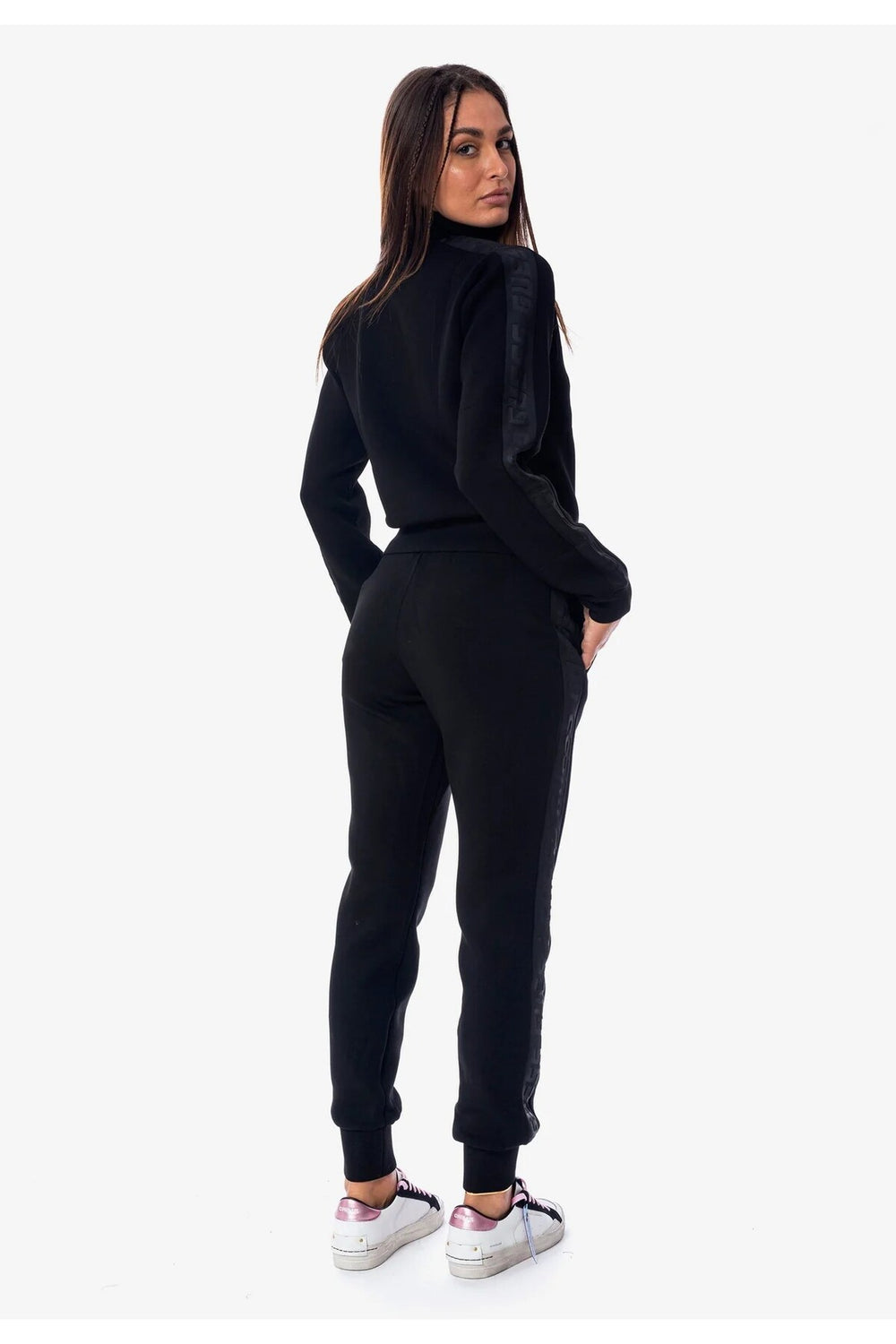 GUESS Yan Logo Şeritli Jogger Pantolon  V2YB18K7UW2