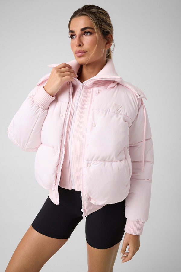 GUESS Kapüşonlu Kısa Kapitone Mont V6BL09W4391