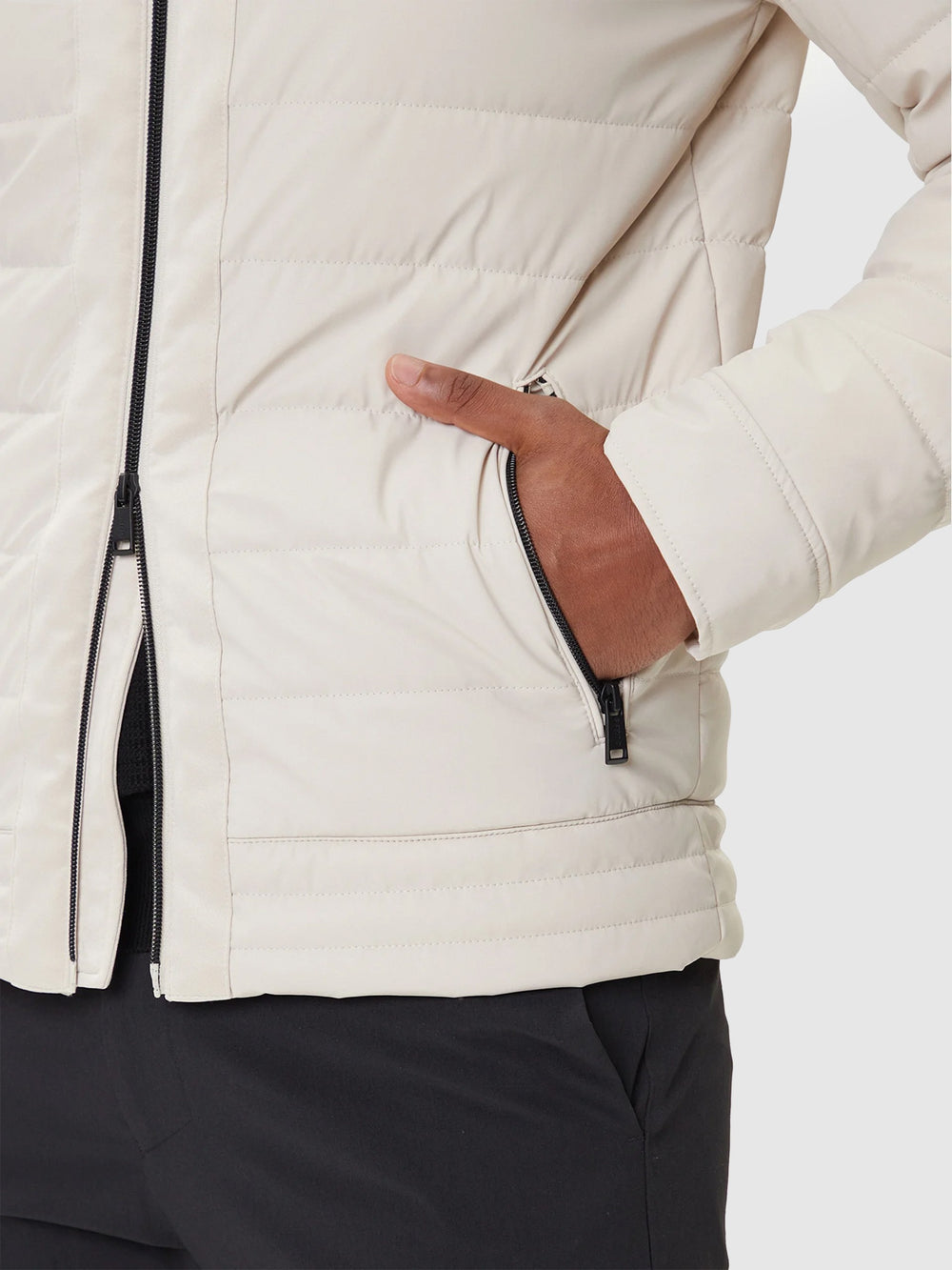 GUESS MONT M4YL16WFHD0