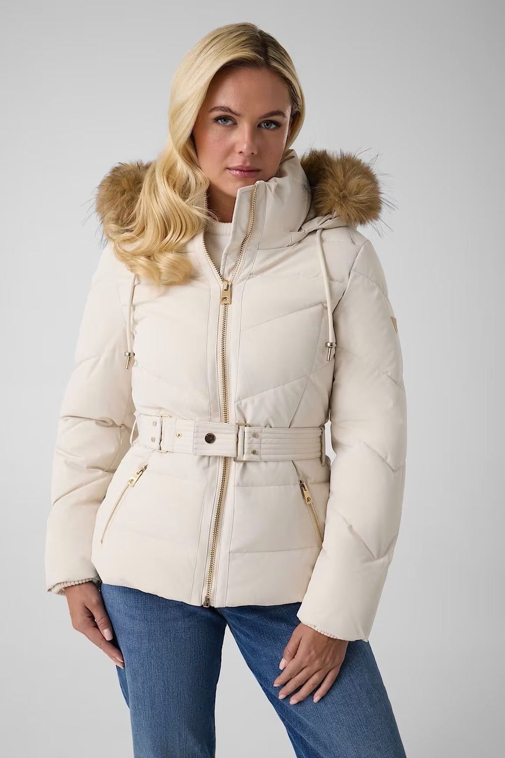 GUESS Kemerli Kısa Şişme Mont W6BL58W4197
