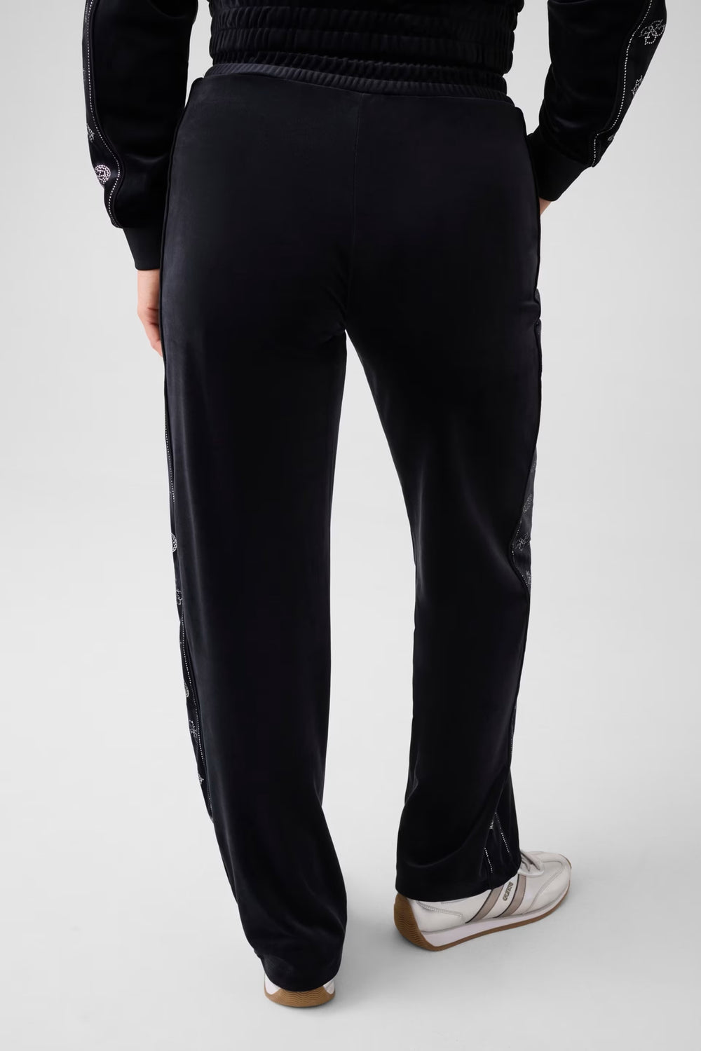 GUESS Dar paçalı pantolon V6BB10K6303