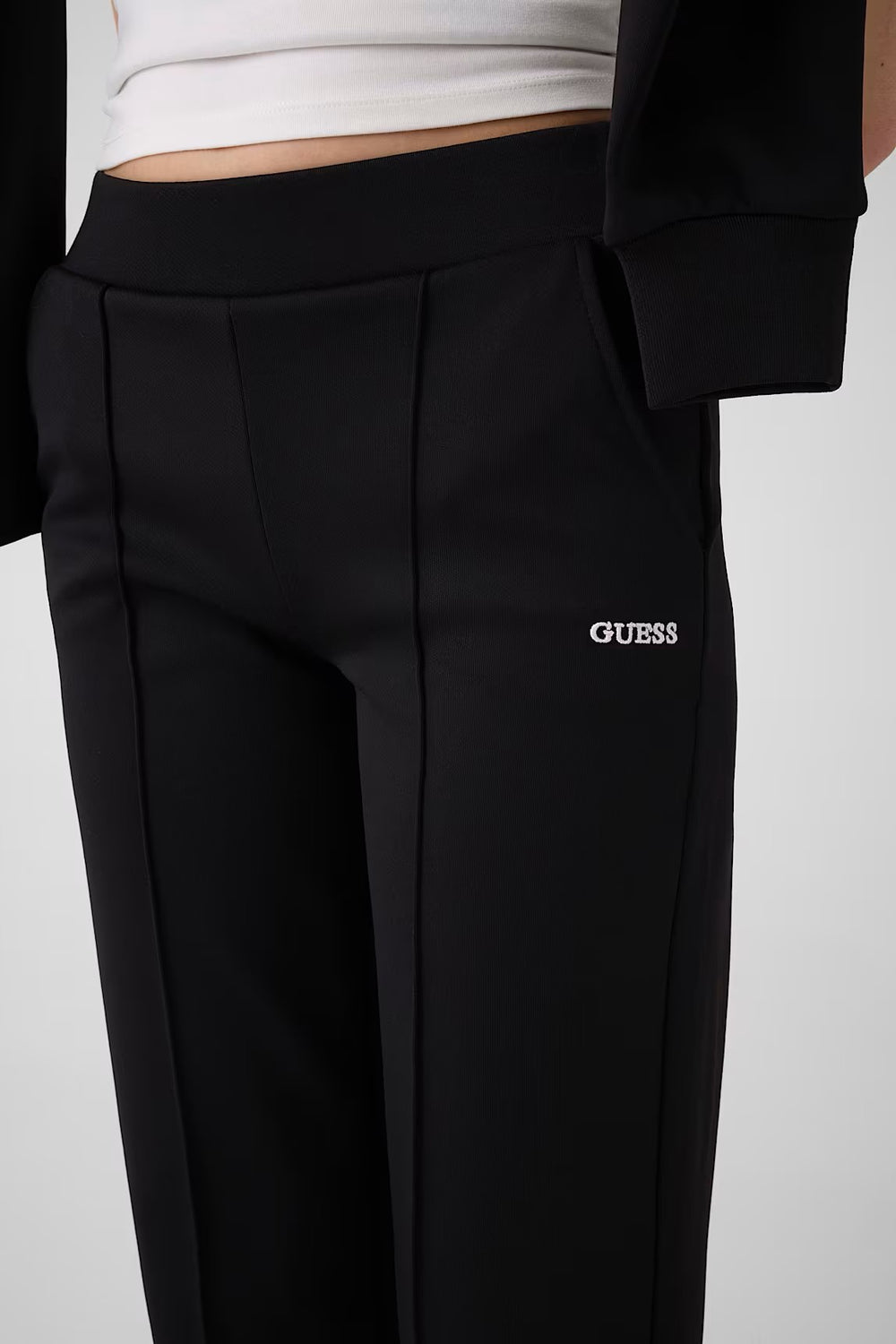 GUESS Geniş Paça Jogger Pantolon V6BB18K6353