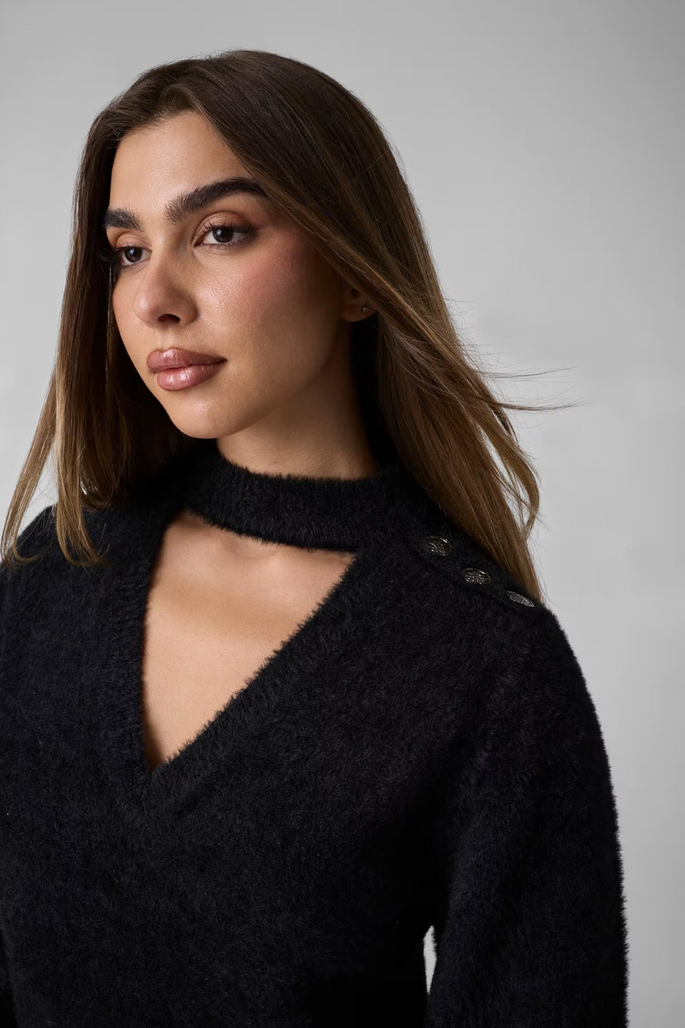 GUESS Choker Yakalı Kazak W6BR74Z1761