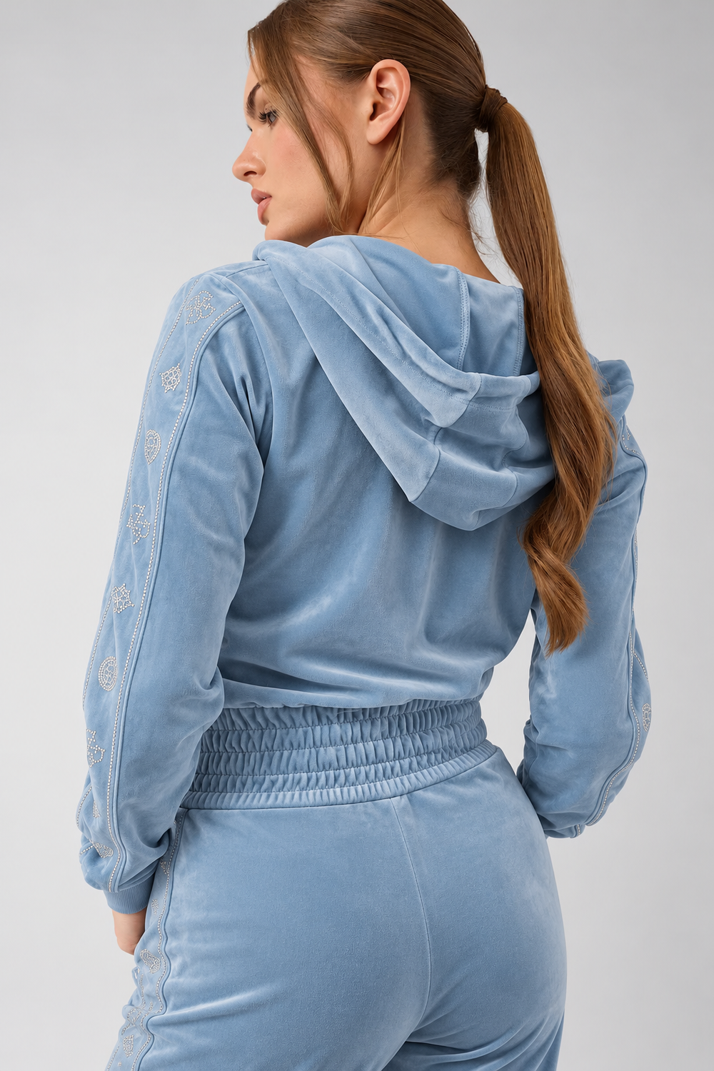 GUESS SWEATSHIRT V6BQ07K6301