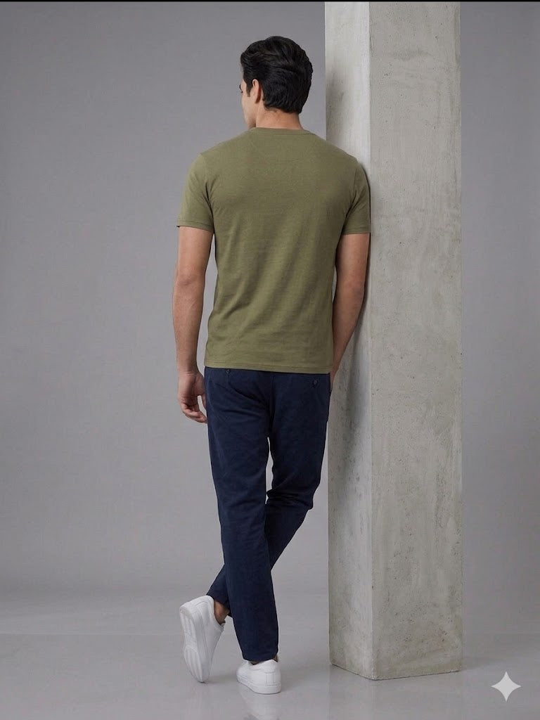 GUESS Bisiklet Yaka Kısa Kollu Basic T-Shirt M2YI72I3Z14