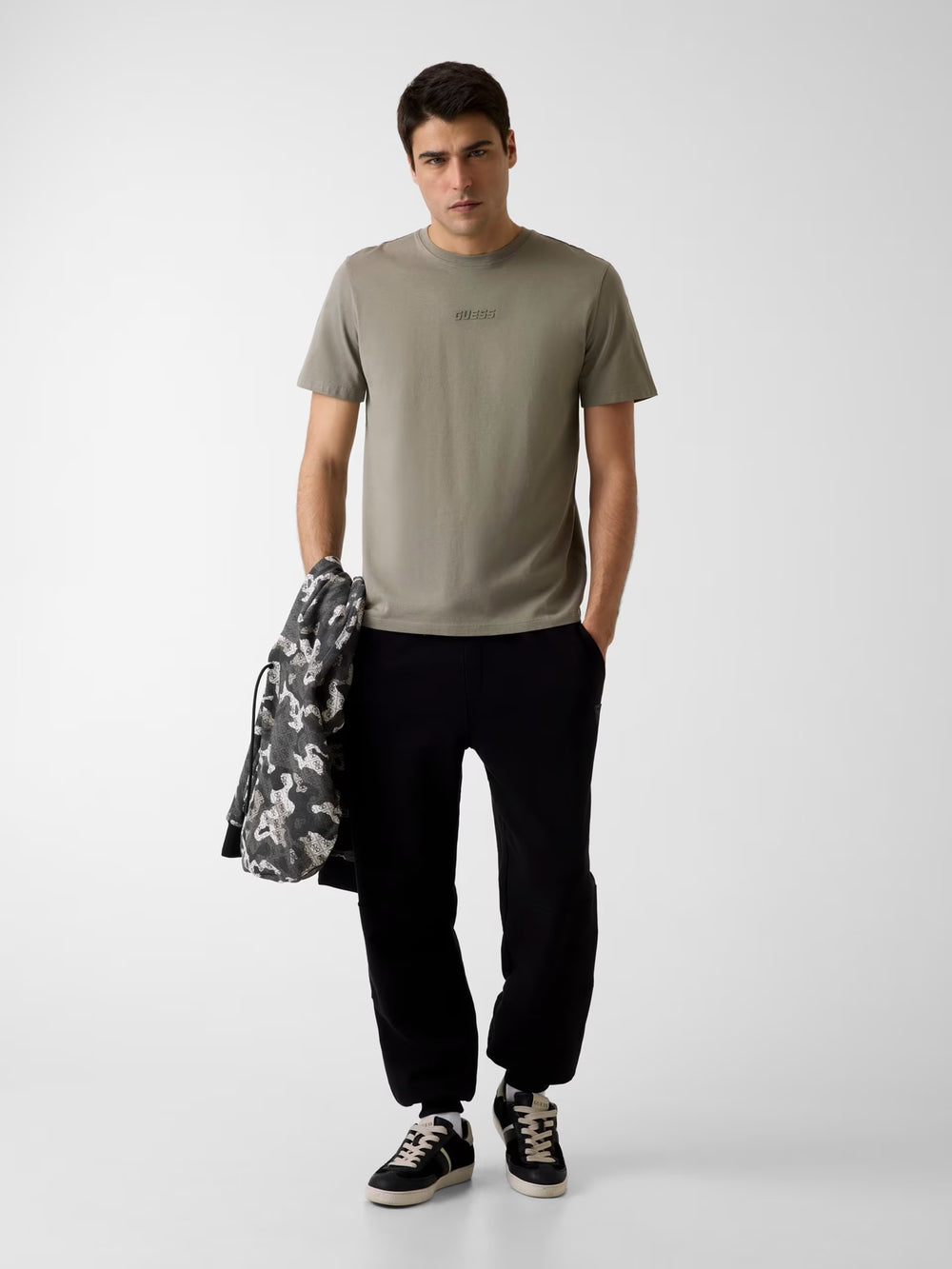 GUESS Regular Fit T-shirt  Z6GI06K2847