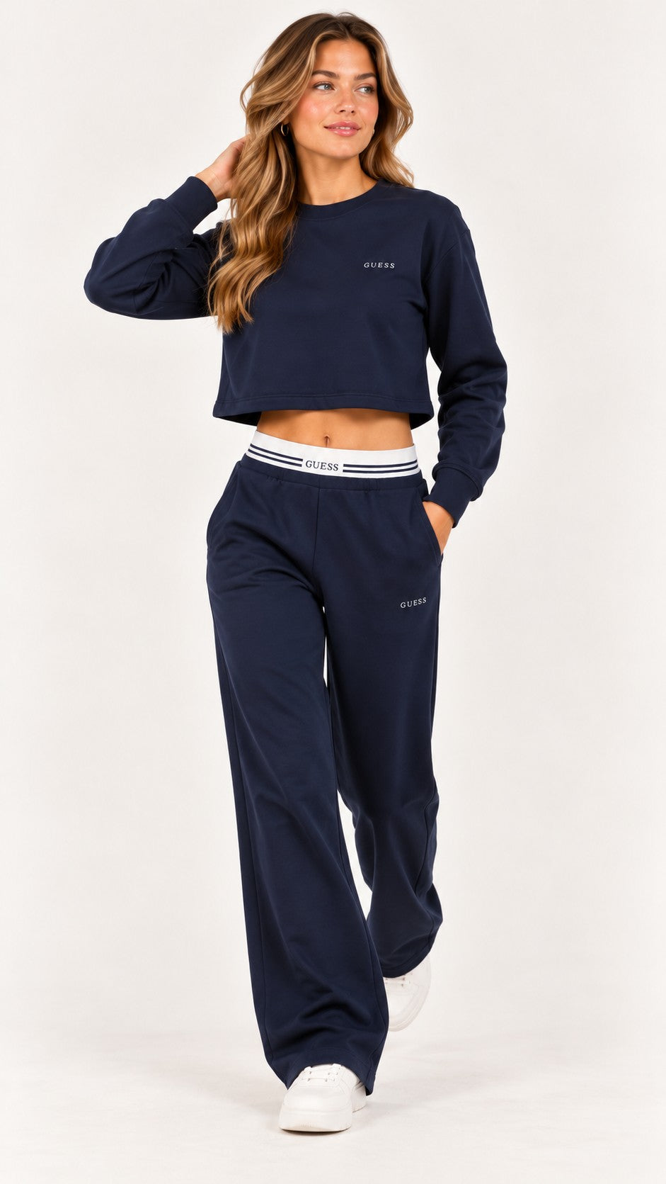 GUESS Crop Sweat V6BQ13K6340