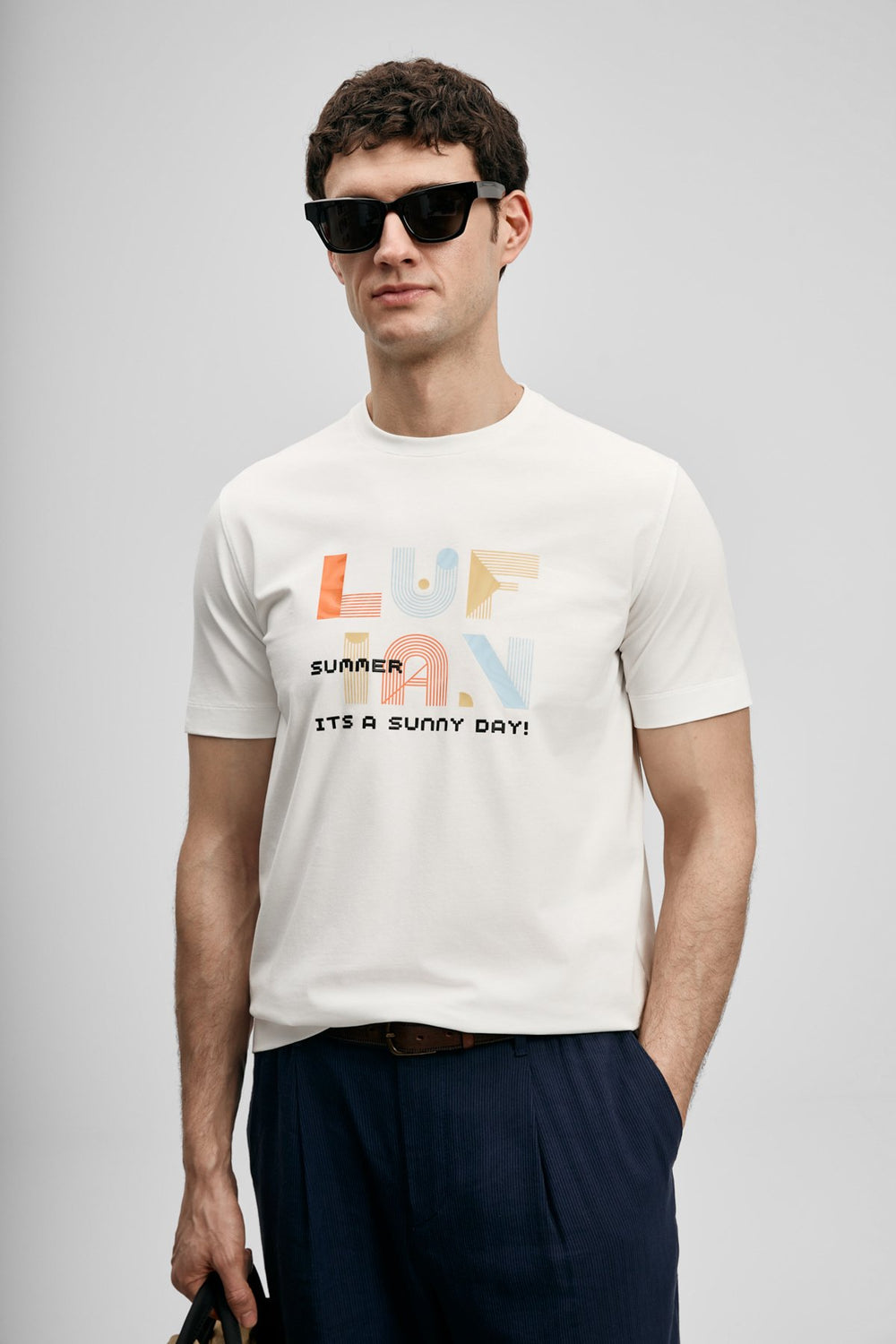 LUFİAN Sunny Modern Grafik Tişört 111020291