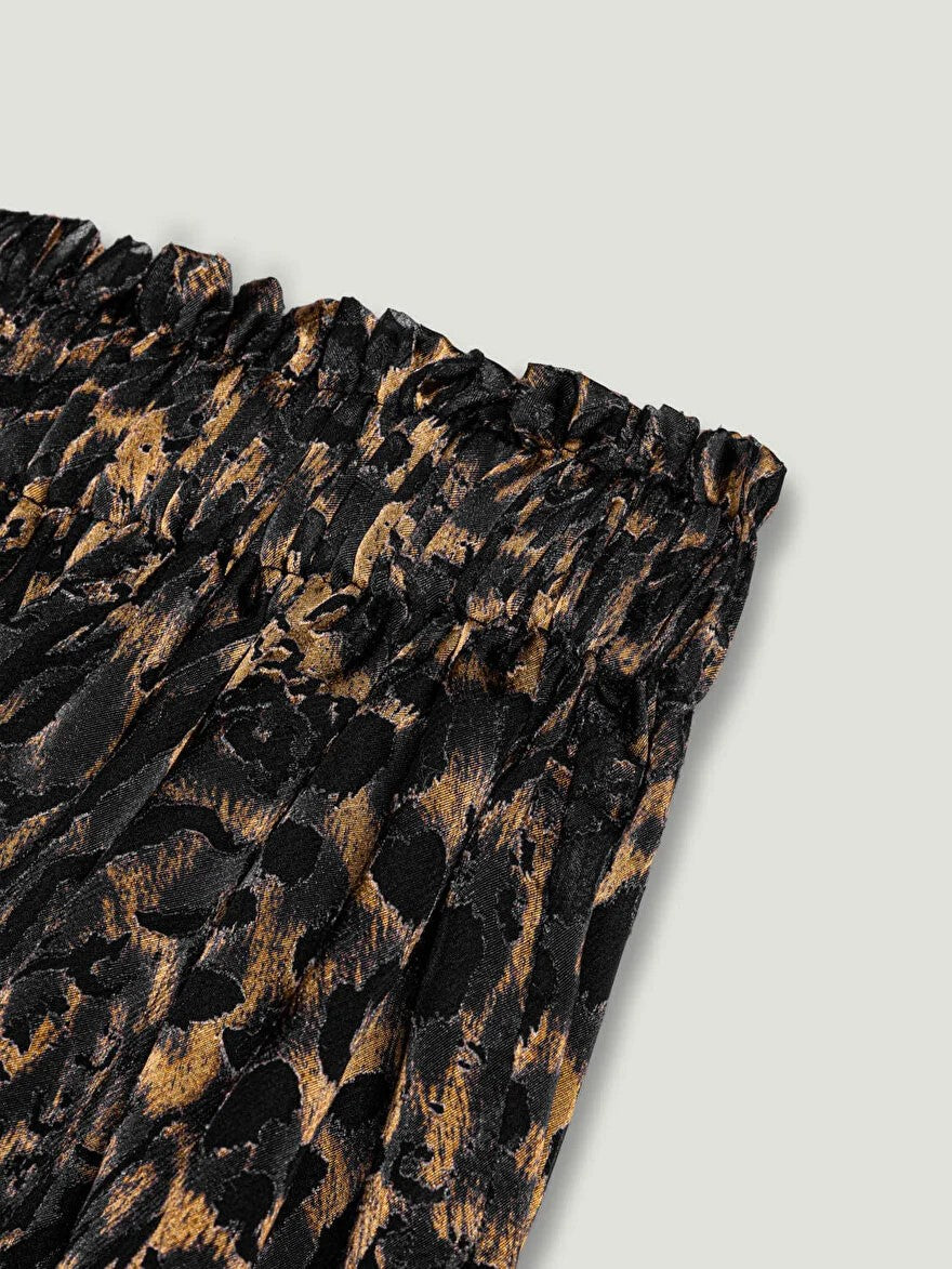 NOCTURNE Leopar Desenli Dökümlü Şort 13126