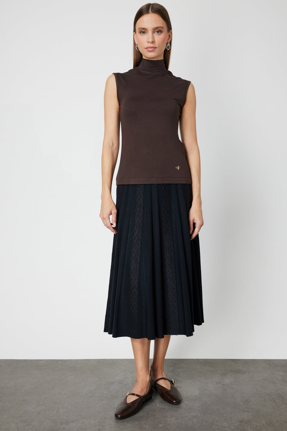 ON TRİKO Dik Yaka Kolsuz Basic Bluz 61432-26k
