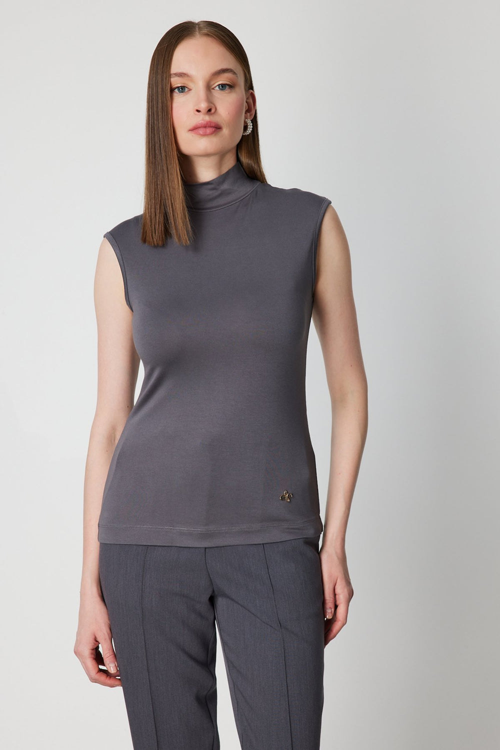 ON TRİKO Dik Yaka Kolsuz Basic Bluz 61432-26k