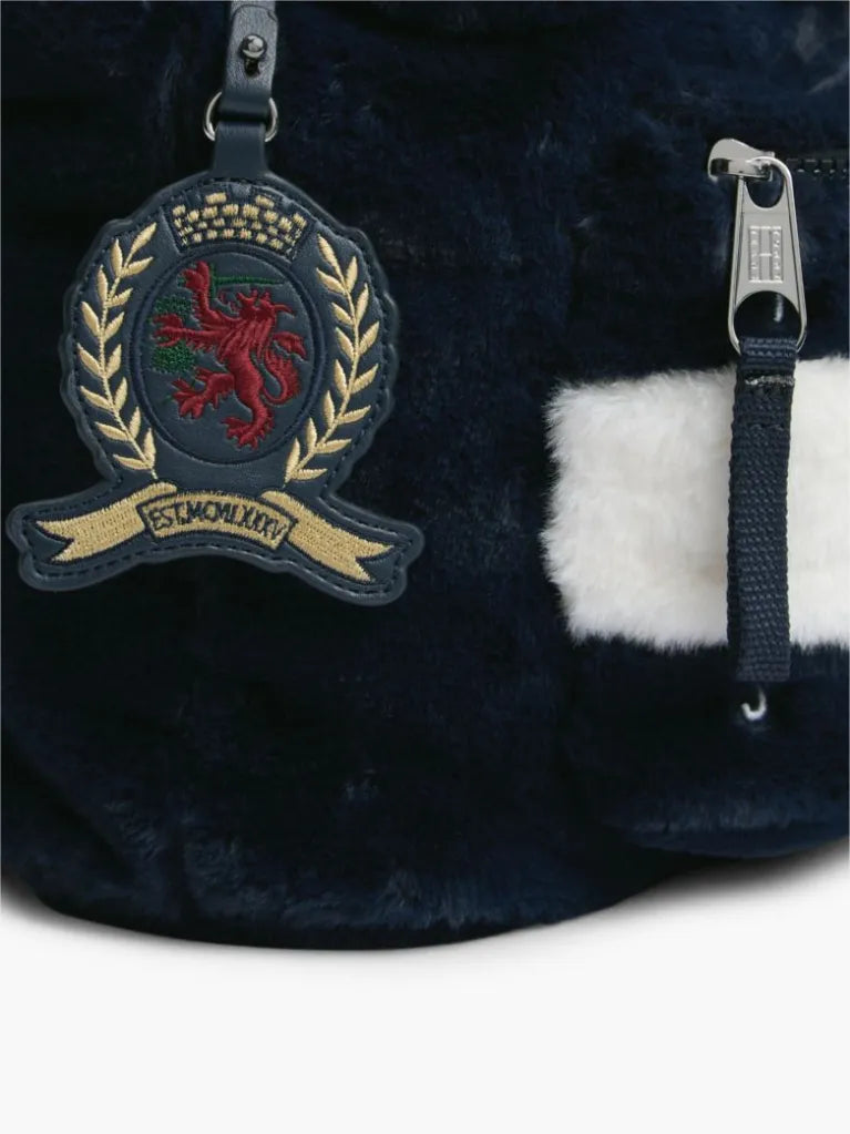 TOMMY HILFIGER Arşiv Logolu Suni Kürk Sırt Çantası AW0AW19078C1G