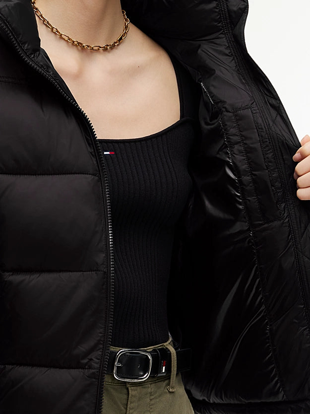 TOMMY HILFIGER Dar Kesim Kapüşonlu Şişme Mont DW0DW23409