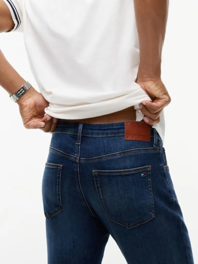 TOMMY Soluk Görünümlü Kot Pantolon DM0DM23479-1BK